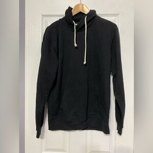 Black men hoodie 
Size: Small
Color: Black